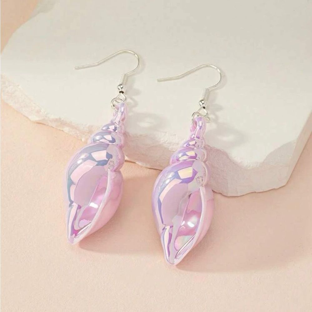‎Seashell Drop Earrings - Picture 3 of 10